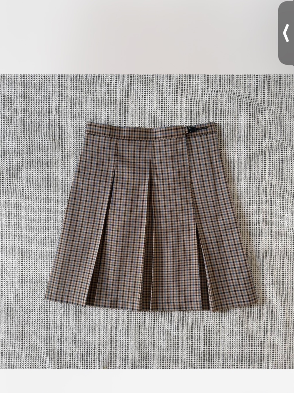 Uniform plaid pleated skirt